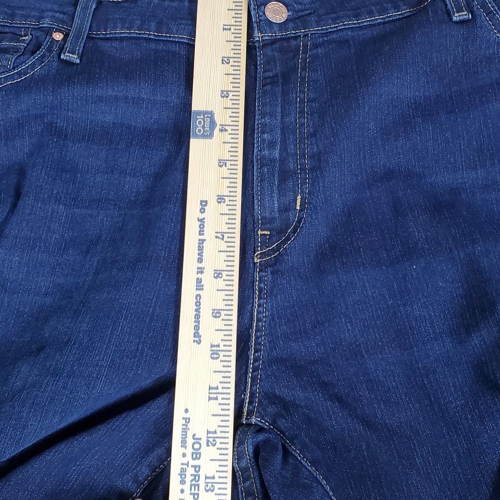 Levis Strauss Signature Women's Jeans Size 24M Mid Rise Boot Cut SeeMeasurements - Picture 7 of 16